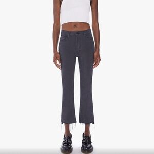 Women’s MOTHER “The Insider Crop Step Fray” Jeans in Faded Black Size 29